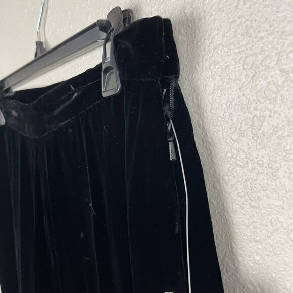 NWT Rena Rowan Women’s Velvet Pants Size 10 - Picture 4 of 5